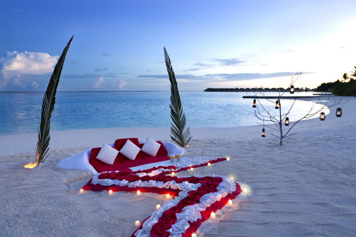 55 Celebrity Honeymoon Destinations For Romance (Expert Travel Guide To Luxury Escapes)